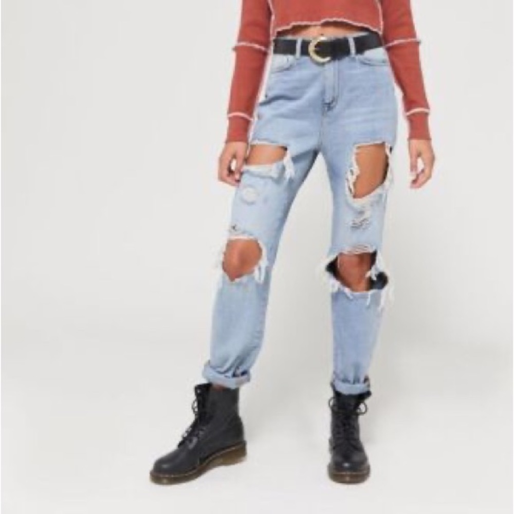 Urban Outfitters Mom Jeans